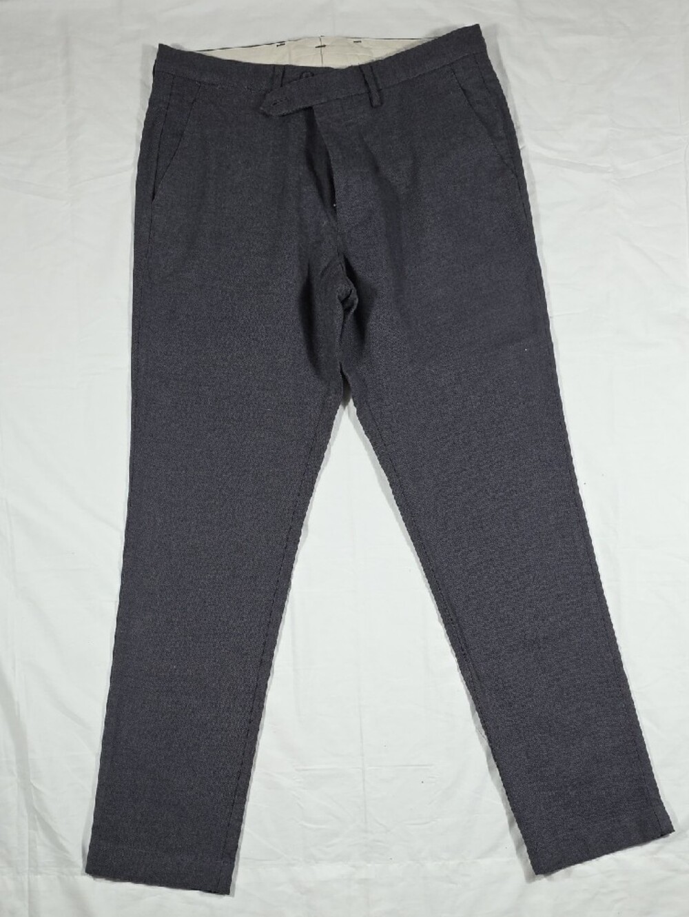 Ledbury The Richmond Chino - Charcoal - Picture 2 of 5